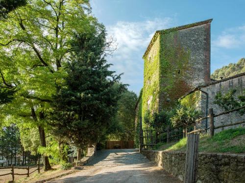 Centelles House | Les Canes 2