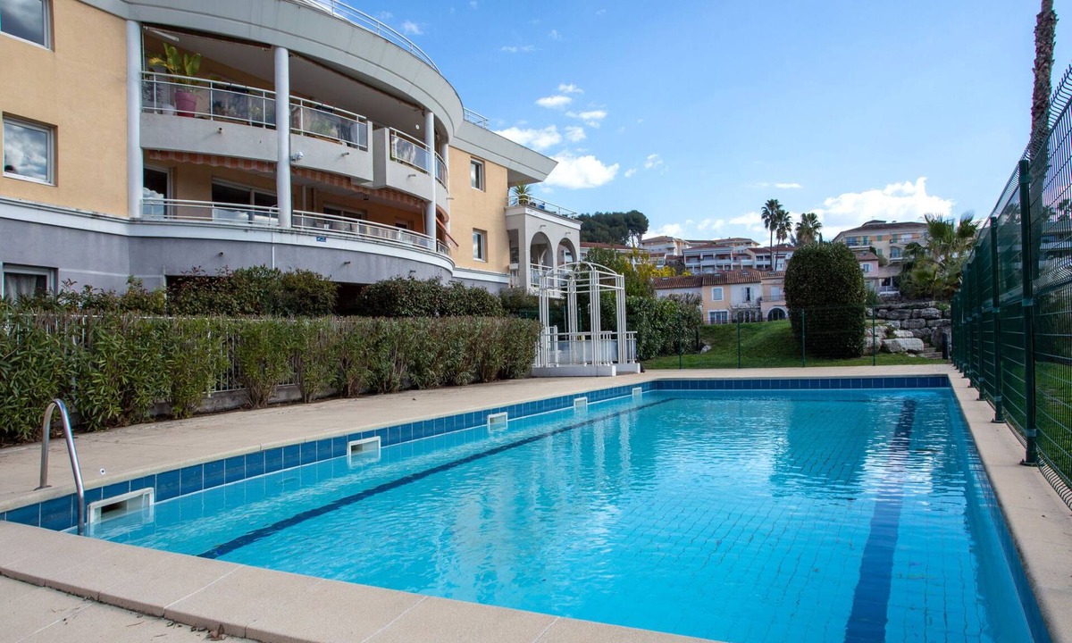 Le Cannet Apartment | Les Cascades du Lac by Interhome