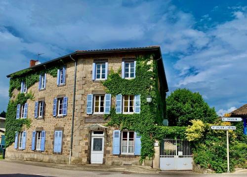 Saint-Didier-sur-Rochefort Bed & Breakfast | Les Chambres de la Closerie