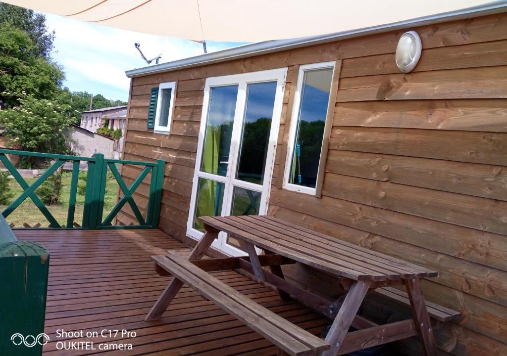 Lacombe Ski Chalet | Les chalets de Bes "Le Campagnard "