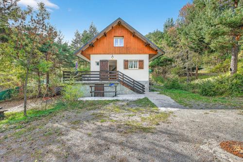 Meolans-Revel Ski Chalet | Les Chalets