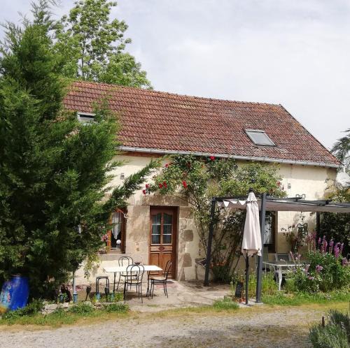 Saint-Dizier-les-Domaines Bed & Breakfast | Les Chambres d'Helix