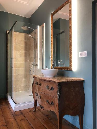 Bergues House | Les chambres Berguoises Chambre au coeur de Bergues