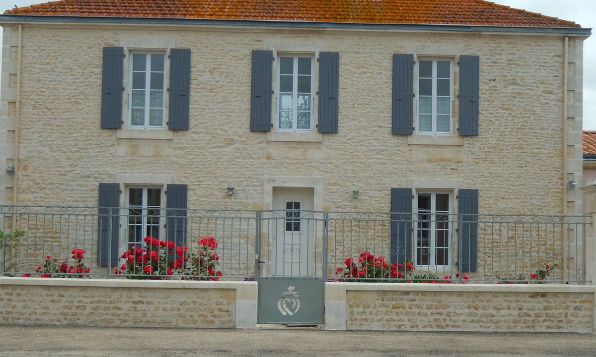 Moreilles Bed & Breakfast | Les Chambres de Manou