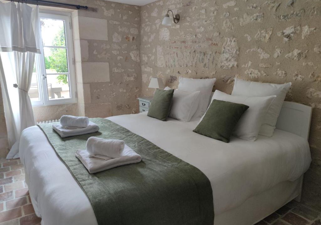 Liniers Bed & Breakfast | Les Chambres de Moulière