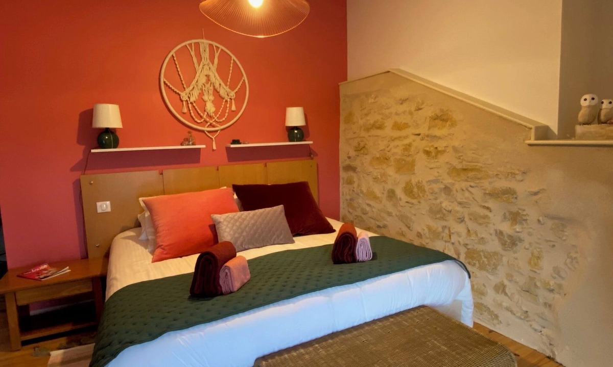 Sepx Bed & Breakfast | Les Chambres des 3 Chouettes - Suite des 3 Chouettes