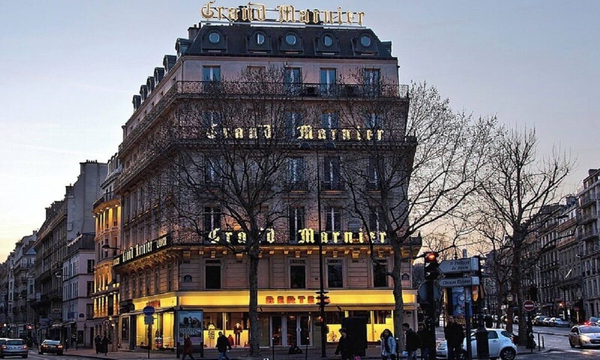 Faubourg-du-Roule Apartment | Les Charmes du Faubourg-du-Roule Champs Elysees - La Maison Familiale Parisienne