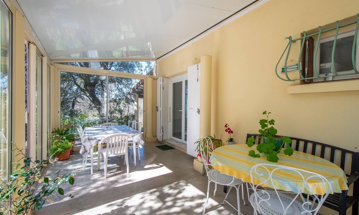 Aniane House | Les Charmettes - Terrasse et grand jardin