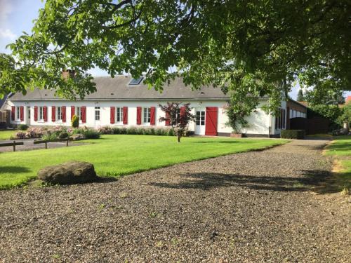 Sailly-Flibeaucourt Bed & Breakfast | "Les Charmilles" - Maison de charme dans un ancien cloître