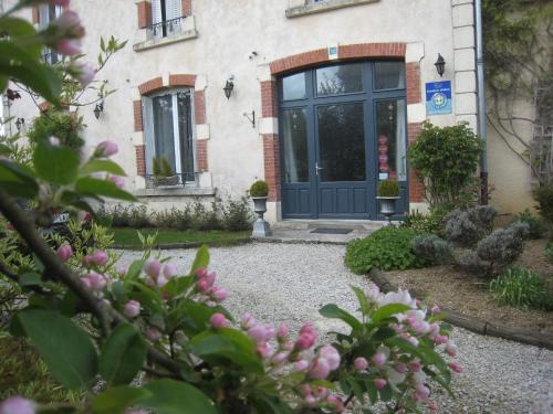 Charny-sur-Meuse Bed & Breakfast | Les Charmilles