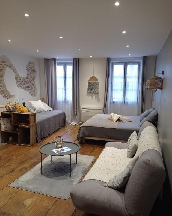 Saint-Jean-Pied-de-Port House | Les Chemins d'Elika