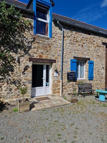 Mont-Dol House | LES CHEVAUX DE L'HIPPOCAMPE