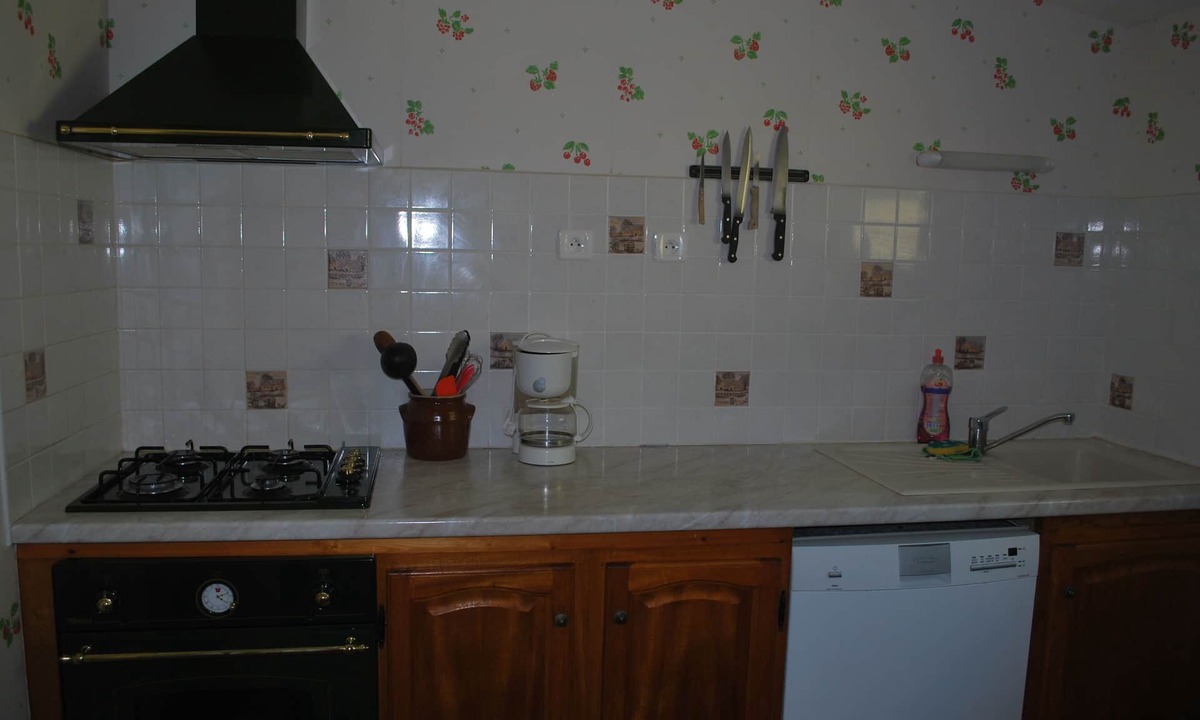 Lamothe-Fenelon Apartment | Les Cigales II