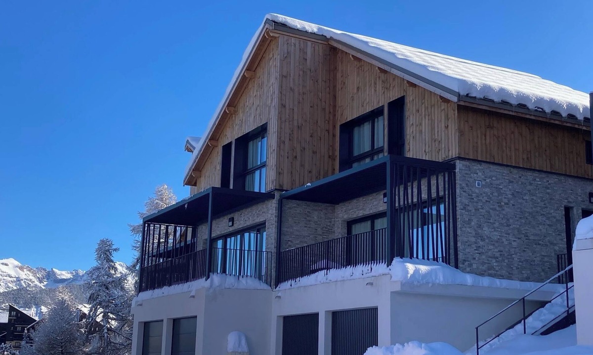 Risoul Ski Chalet | LES CIMES DE RISOUL "Station 1850