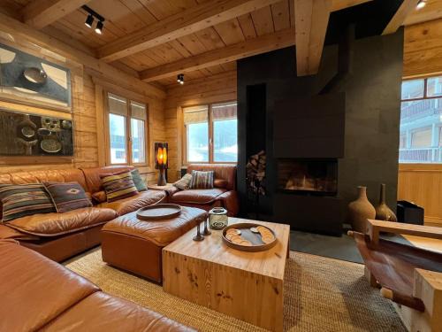 Villars-sur-Ollon Ski Chalet | -Les Clématites- Chalet Exclusif, Villars Centre