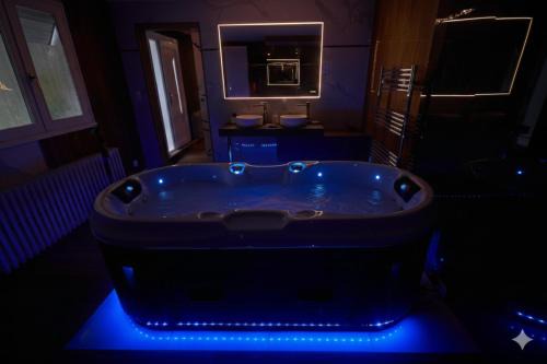 Montferrand-le-Chateau Apartment | LES CLEFS DU PARADIS avec SPA