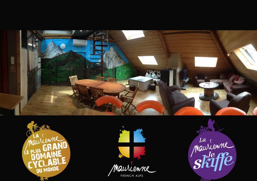 Saint-Etienne-de-Cuines Apartment | Les Combles - Saint Etienne de Cuines