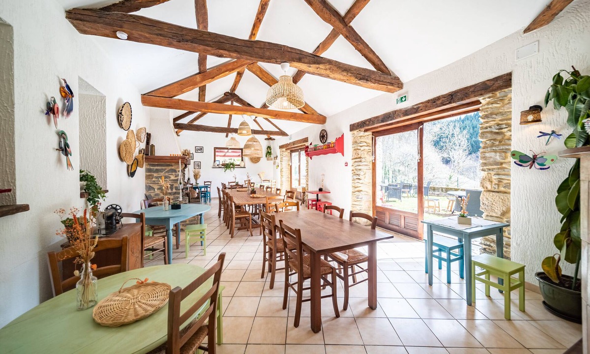 Saint-Julien-d'Arpaon House | Les Copains à Bord - Gîtes