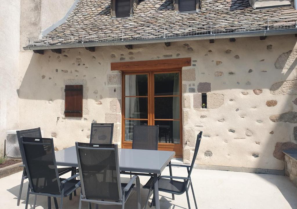 Argentat House | " Les copains d'abord "