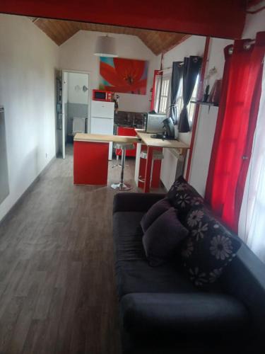 Maimbeville Apartment | Les Coquelicot