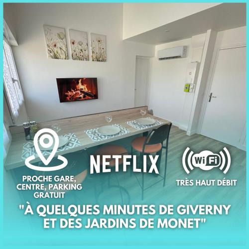 Vernon Apartment | Les Coquelicots