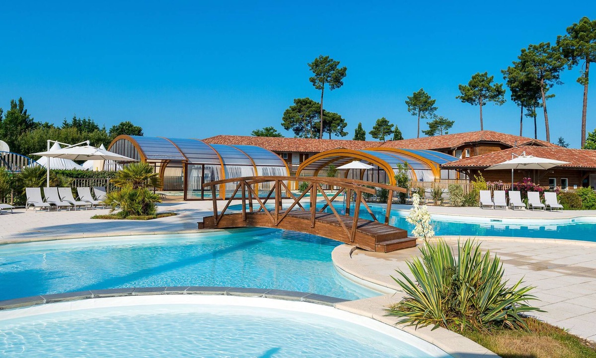 Parentis-en-Born Apartment | Les Cottages du Lac T1 Tradition by Interhome