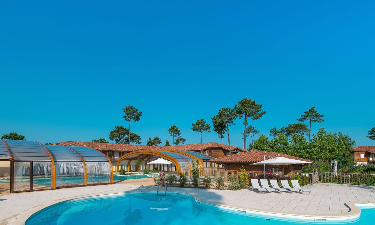 Parentis-en-Born Apartment | Les Cottages du Lac T2 Tradition by Interhome