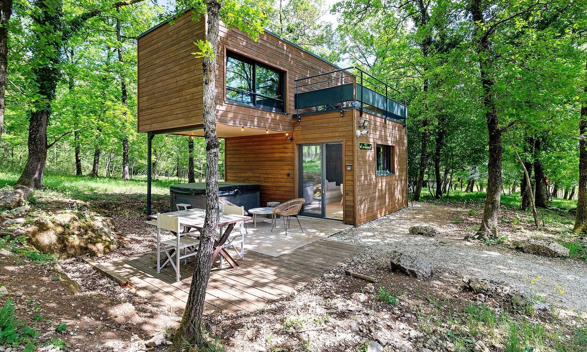 Jayac House | Les Crouquets Truffle Spa Cabin