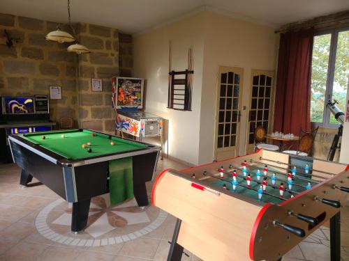 Noailles House | Les Dépendances du Château