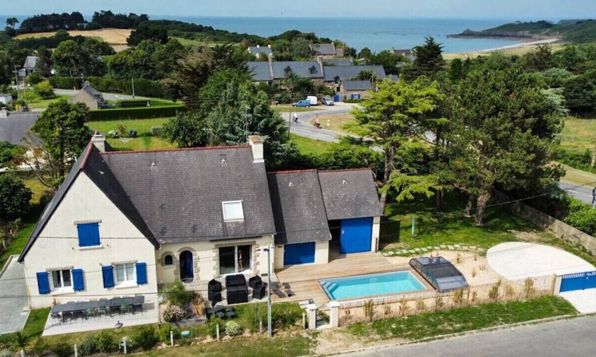 Cancale Villa | Les Daules
