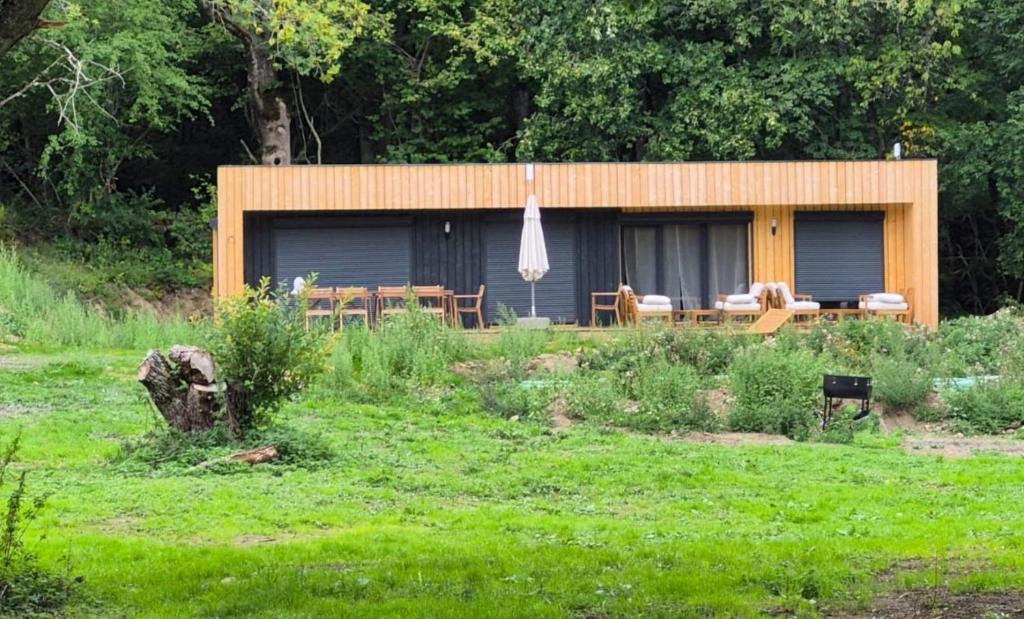 Jassat Cabin | Les Ecolodges du Lac