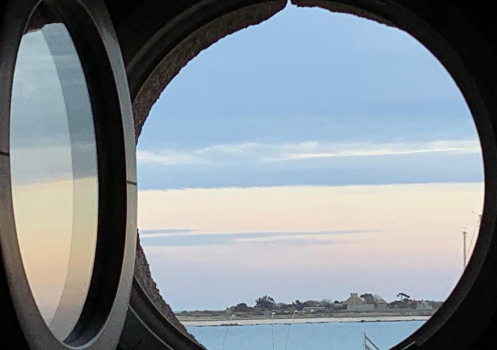 Saint-Vaast-la-Hougue Apartment | Les Embruns