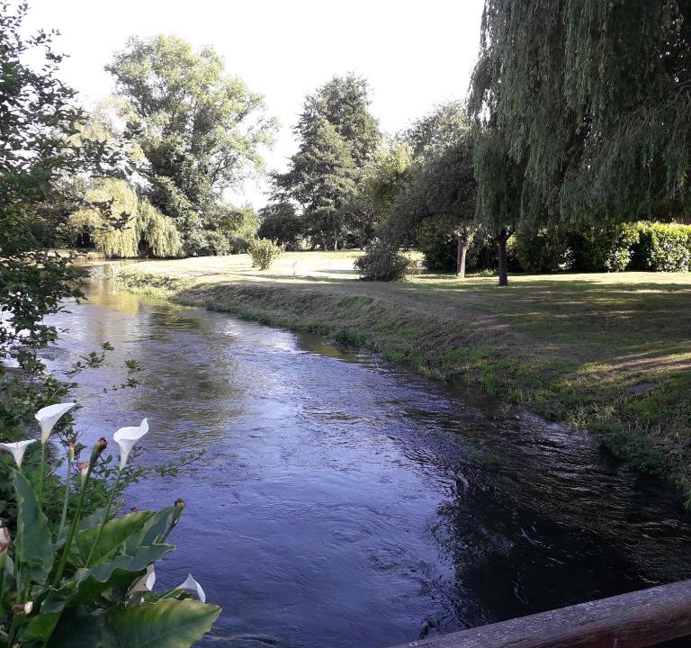 Hodeng-au-Bosc Apartment | LES ENFANTS DU MOULIN