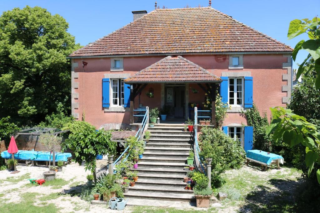 Saint-Matre House | Les Escaliers de La Combe