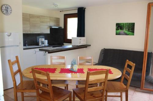 Roubion House | Les faons