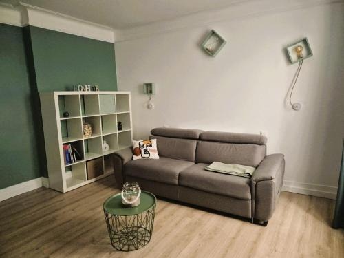 Chatellerault Apartment | Les Folies d 'Oscar