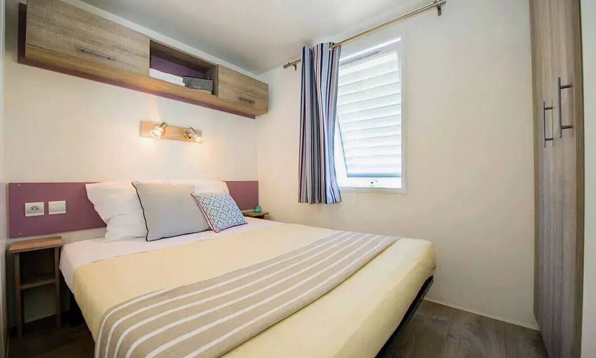 Ivry-la-Bataille House | Les Fontaines Campsite* - Classic XL 3-room mobile home for 4 people
