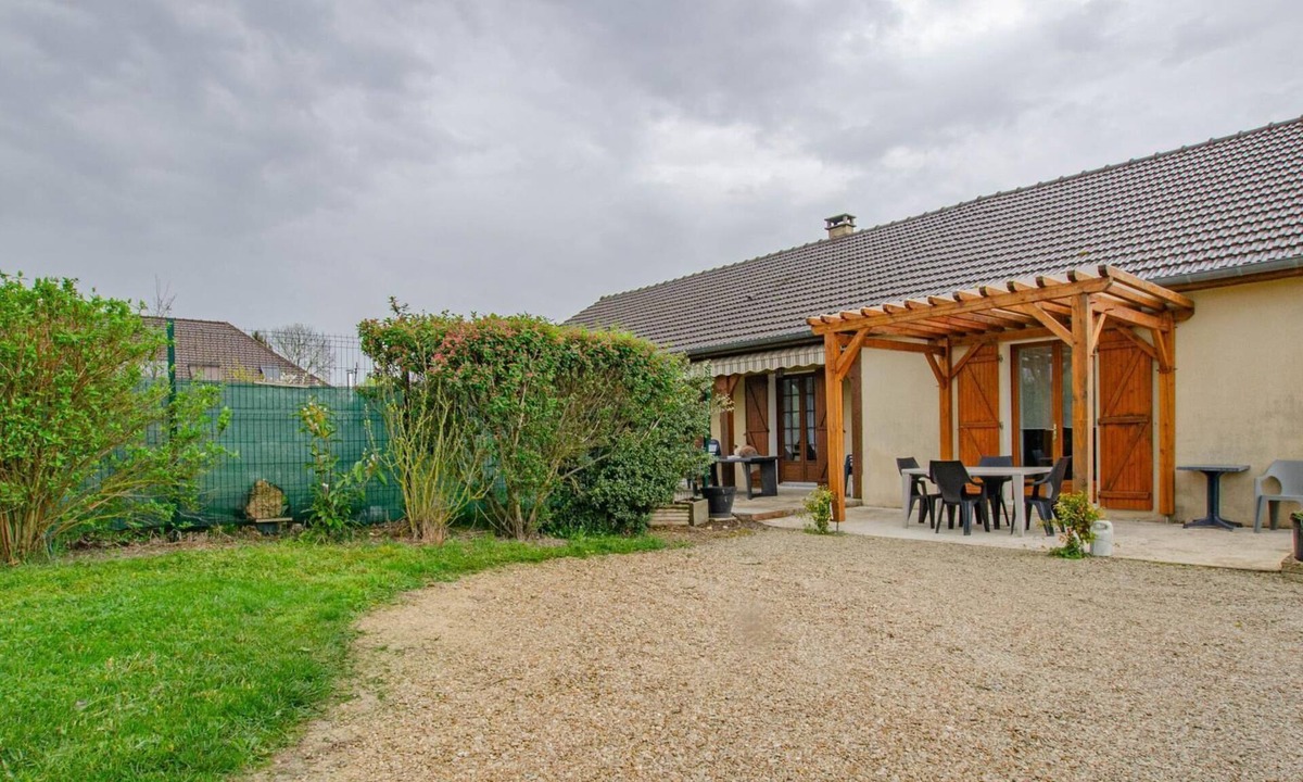 Laines-aux-Bois House | Les Frétées - Laines AUX Bois
