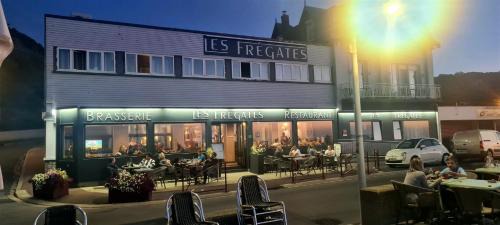 Veulettes-sur-Mer Hotel | Les Fregates