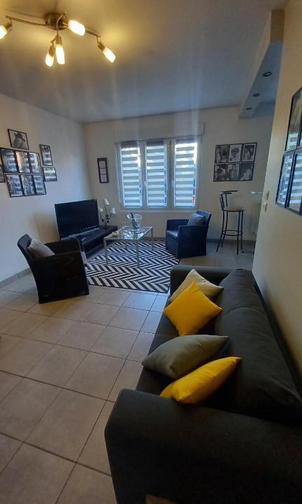 Sablon Apartment | les fuchias