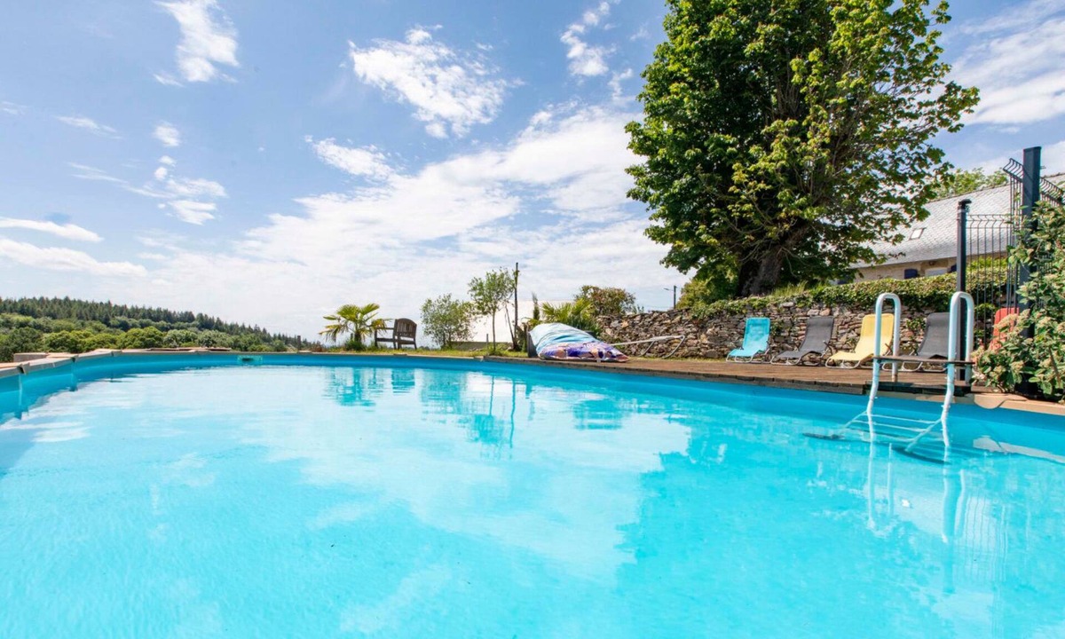 Beynat House | Les gîtes de la commanderie de SaintJean