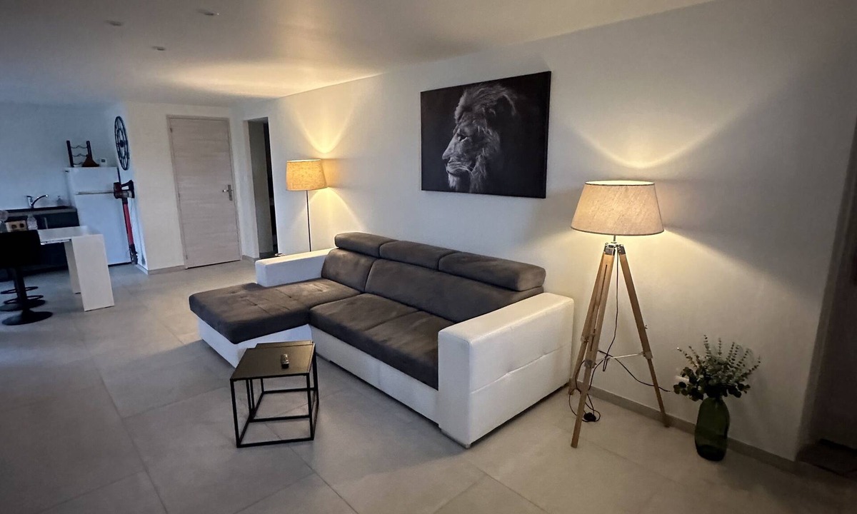 Saint-Maurice-l'Exil Condo | Les Gîtes à Sam