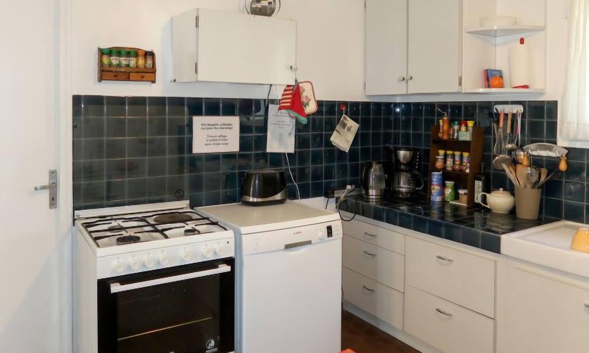 Puyvert House | Les Garrigues by Interhome