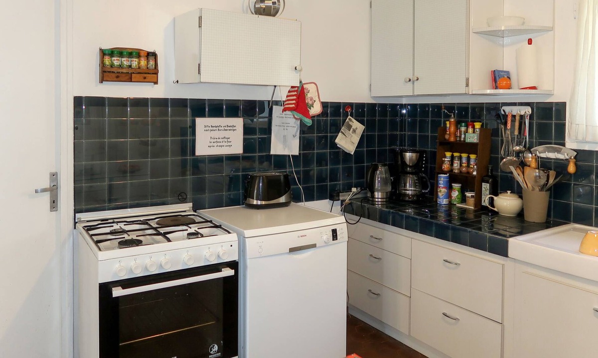 Puyvert House | Les Garrigues by Interhome