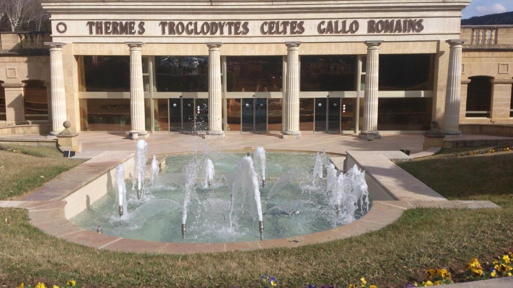 Greoux-les-Bains Apartment | les garrigues