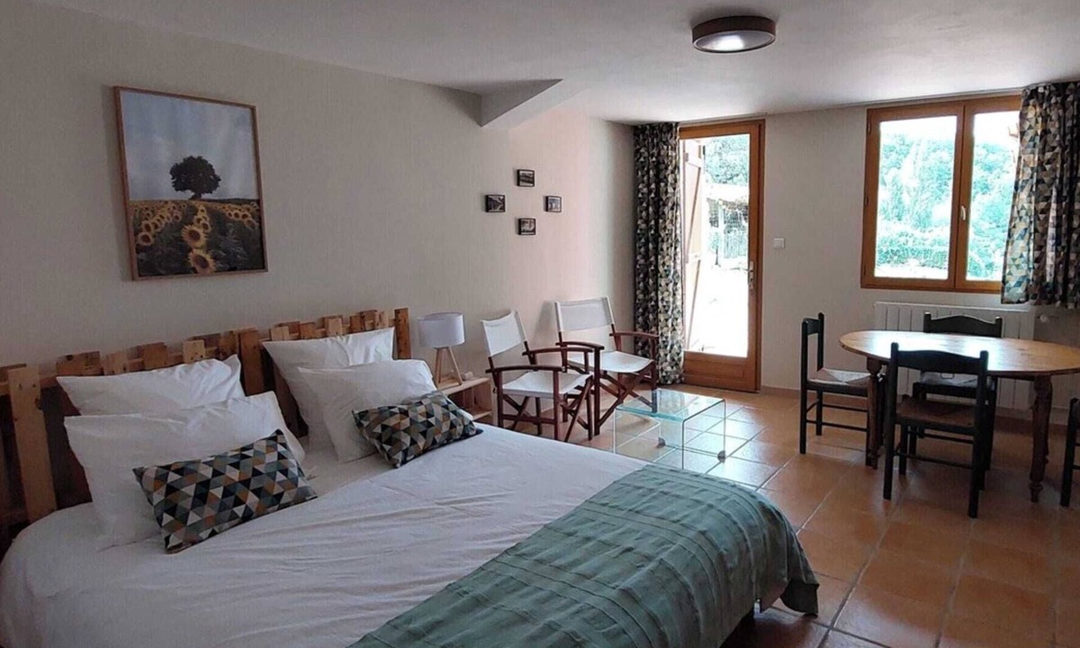 Monties Apartment | Les Gites de Campardon - Tournesols et Coquelicots
