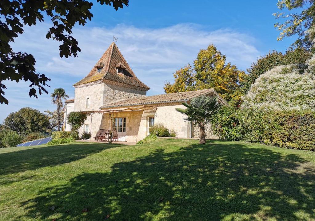 Castera-Lectourois House | Les gites de Peyrouton: le Pigeonnier et la Borde