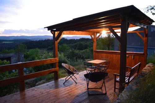 Champis House | Les Gites Du Mazel