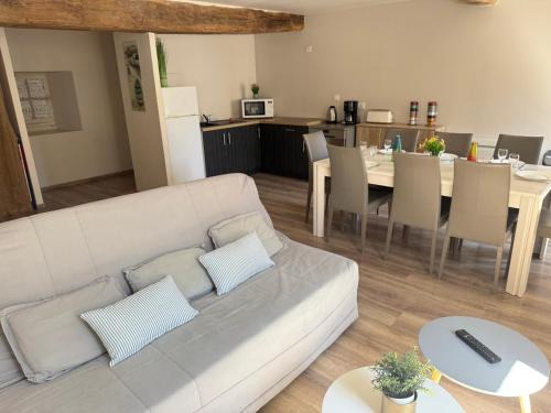 Les Epesses Apartment | Les Glaneuses Gîte Le Grand 8 centre-bourg 3 min du Puy duFou