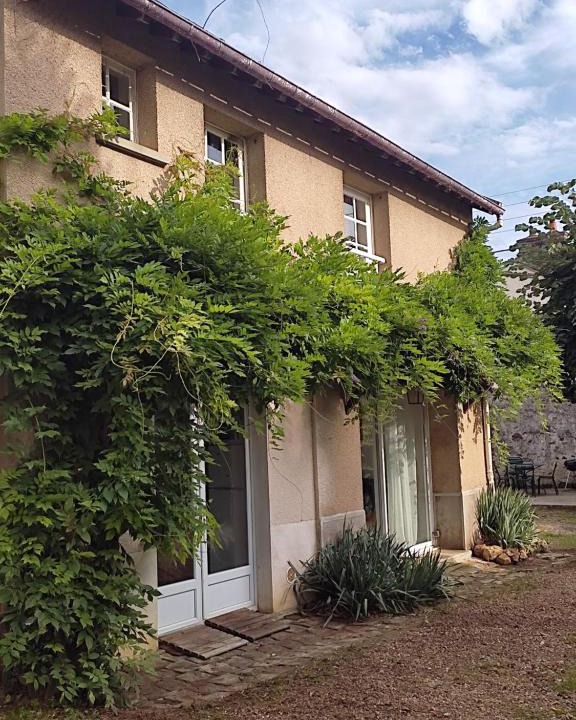 Vulaines-sur-Seine House | Les Glycines